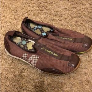 Merrell barrado size 7 brown
